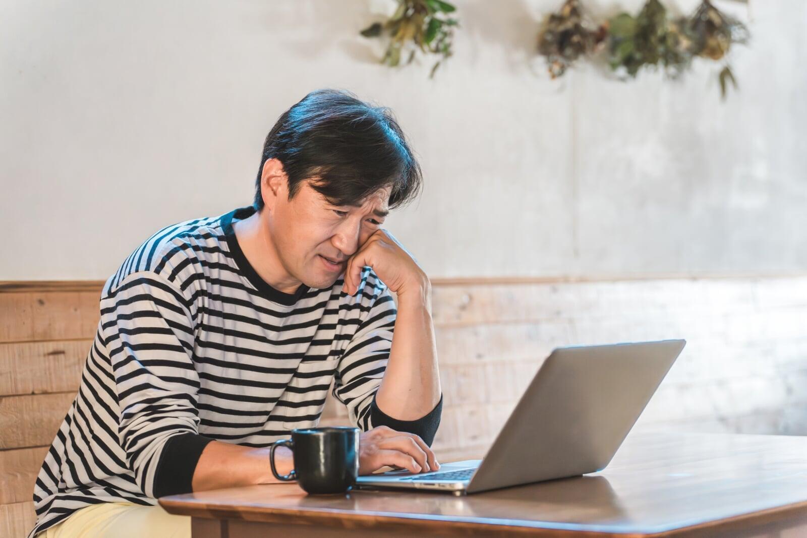 売出中の家が「売れない家」に…  ｜媒介契約の仕組み、買取の選択肢 