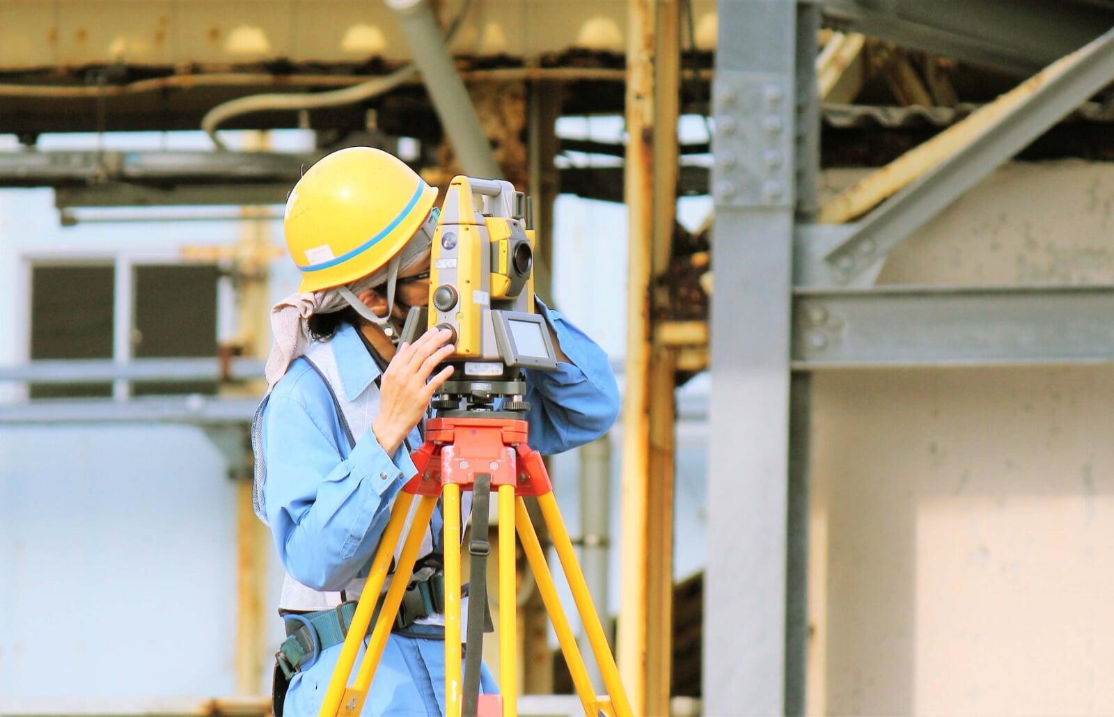 【確定測量とは】土地の売却で絶対に必要?費用と期間などを解説